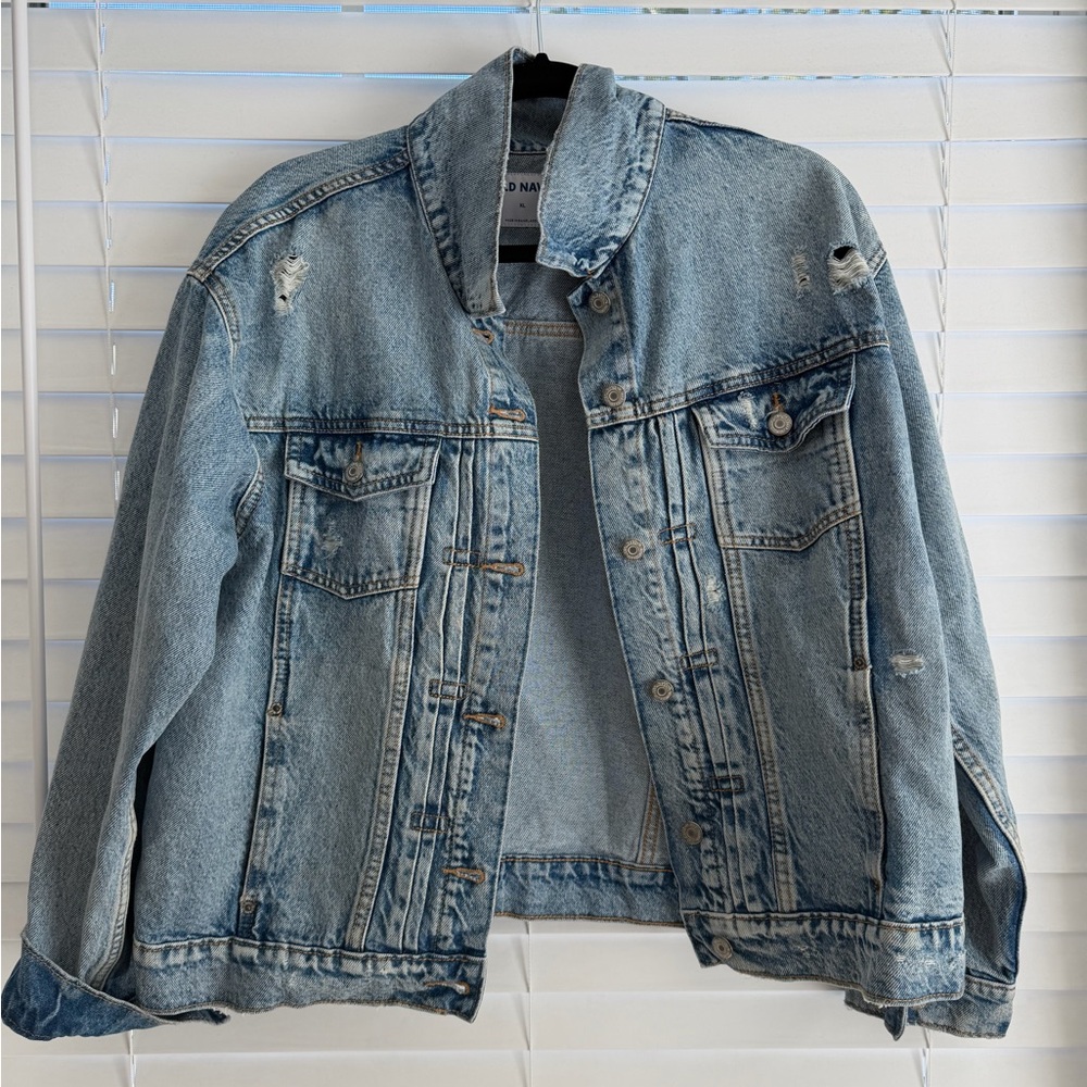 Old Navy Light Blue Distressed Denim Jacket XL